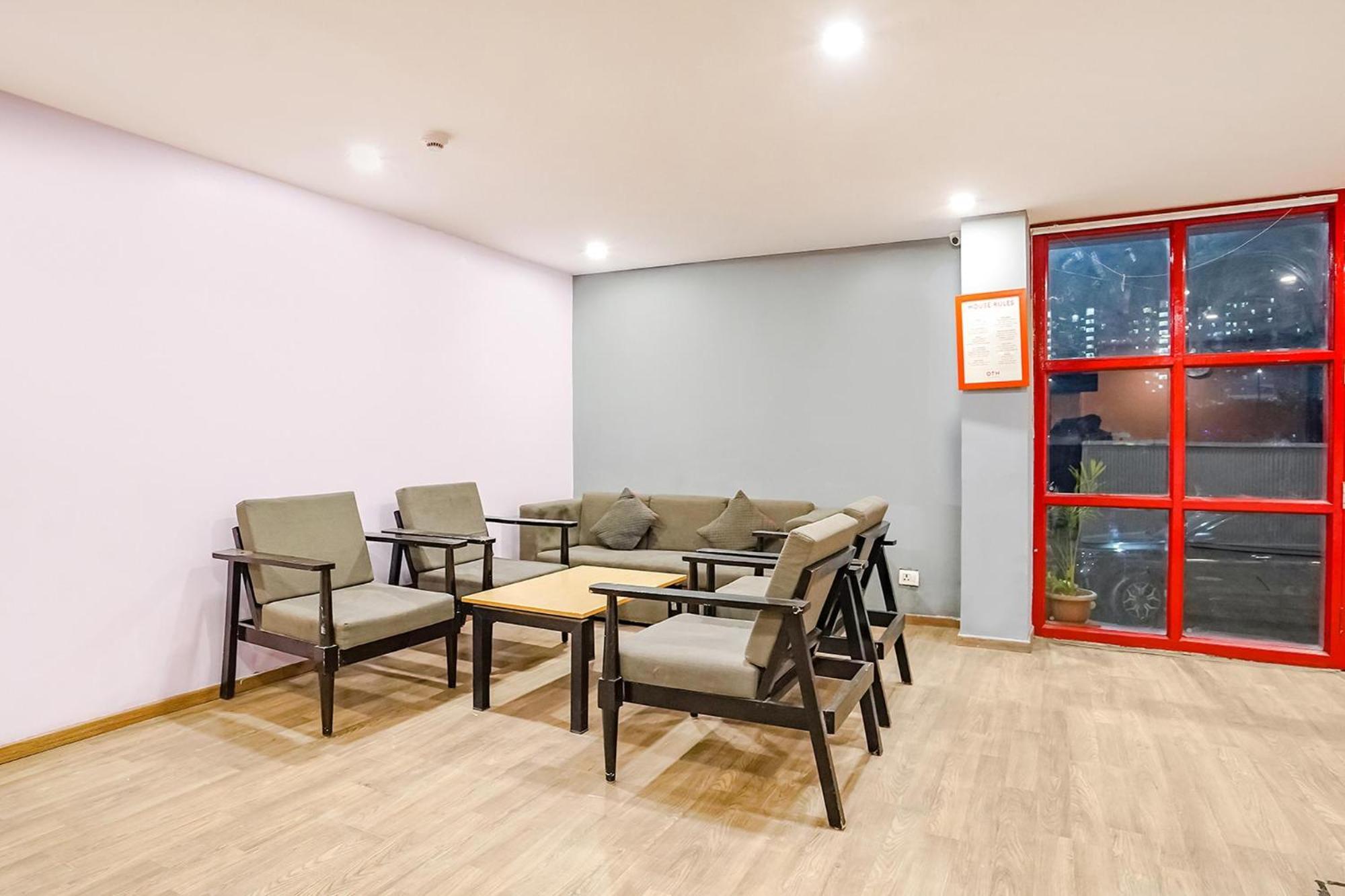 Super Townhouse O Hotel Aditya Residency Near Parthala Over Bridge Sector 121 Noida Indirapuram Kültér fotó