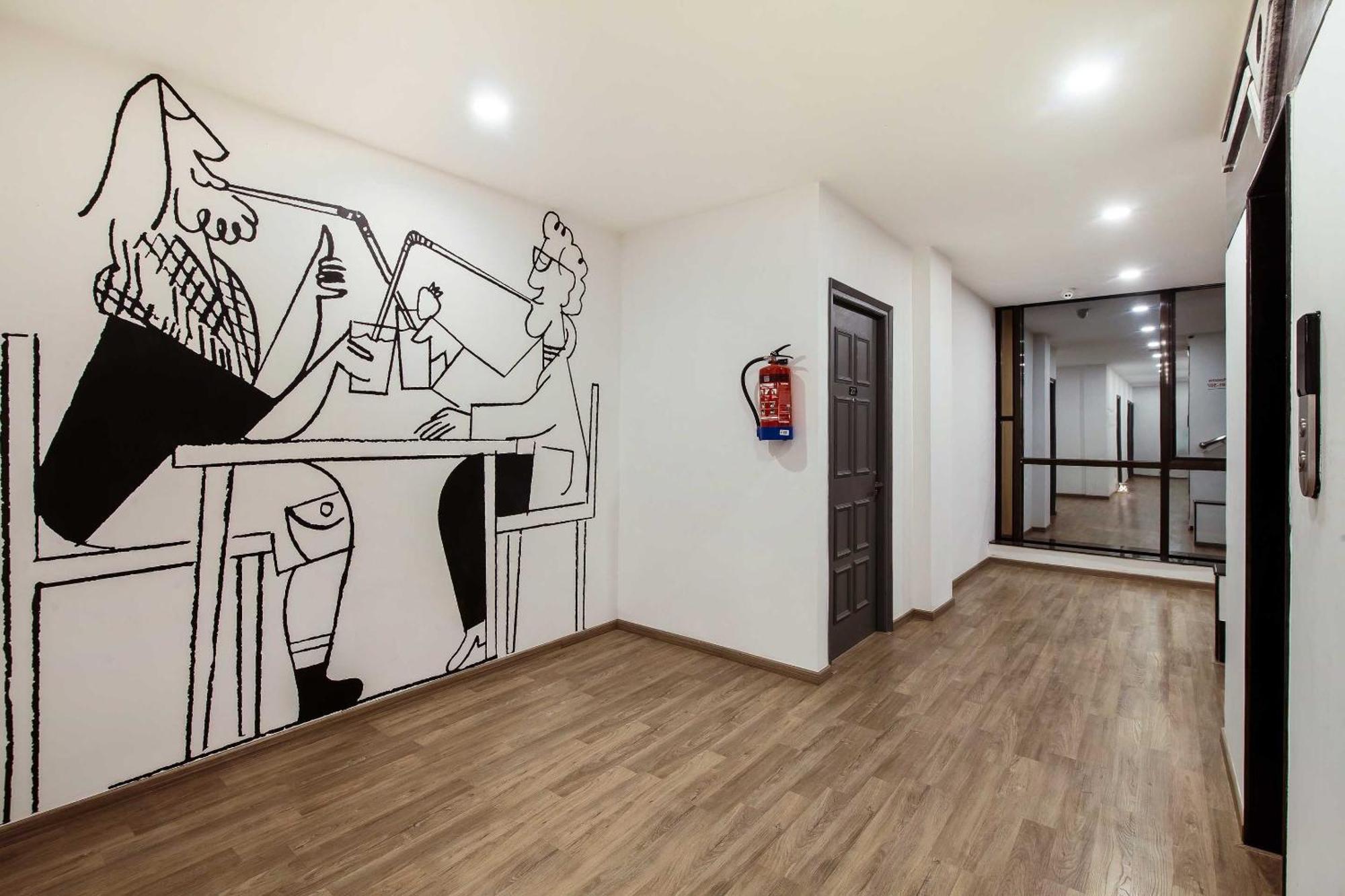 Super Townhouse O Hotel Aditya Residency Near Parthala Over Bridge Sector 121 Noida Indirapuram Kültér fotó